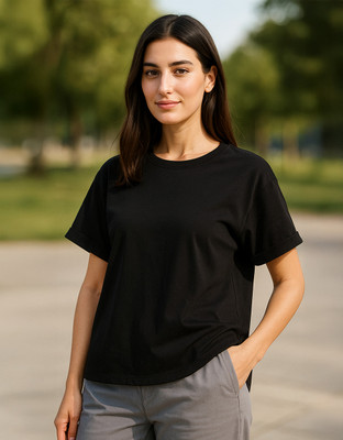 JUNEBERRY Solid Women Round Neck Black T-Shirt