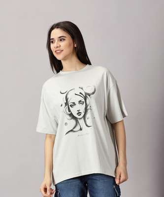 THE HOLLANDER Printed Women Round Neck Grey T-Shirt