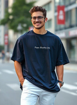 UrGear Typography Men Round Neck Navy Blue T-Shirt