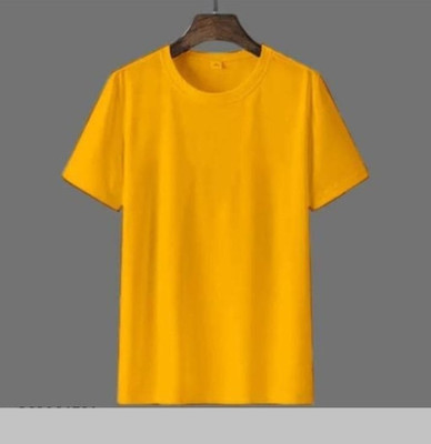 TARSHI Solid Men Round Neck Yellow T-Shirt