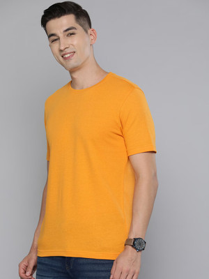 RULEDBYSUN Solid Men Round Neck Yellow T-Shirt