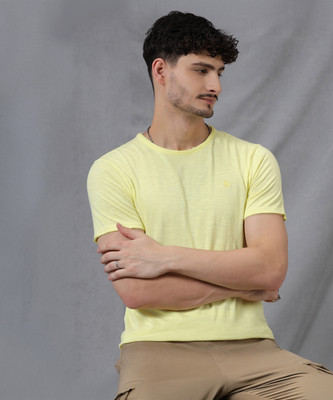 WROGN Solid Men Round Neck Yellow T-Shirt