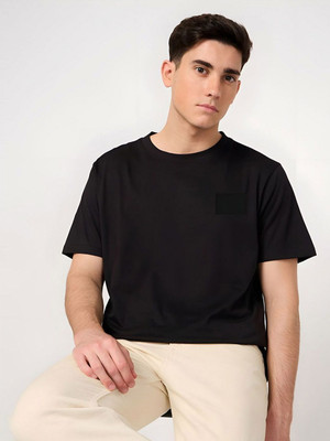 SZN Solid Men Round Neck Black T-Shirt