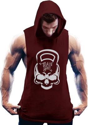 SPOWEARY Graphic Print Men Hooded Neck Maroon T-Shirt