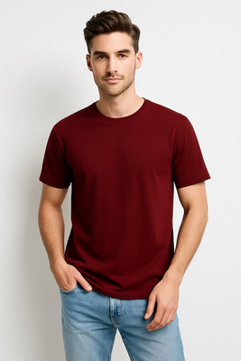 Styloketh Solid Men Round Neck Maroon T-Shirt