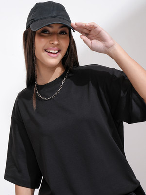 Tokyo Talkies Solid Women Round Neck Black T-Shirt