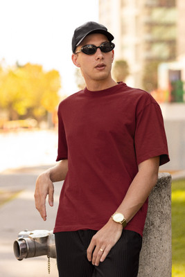 HouseOfCommon Solid Men Round Neck Maroon T-Shirt