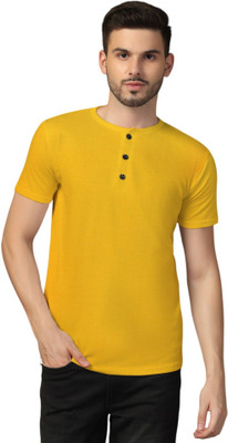 GEUM Solid Men Henley Neck Yellow T-Shirt