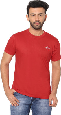 LA'eNviE Solid Men Round Neck Red T-Shirt