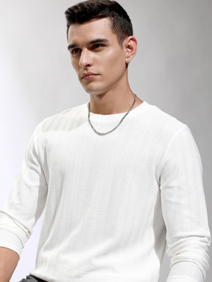 HIGHLANDER Self Design Men Round Neck White T-Shirt
