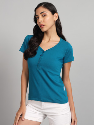 THE DRY STATE Solid Women Round Neck Blue T-Shirt