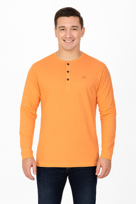CELSIUS Solid Men Mandarin Collar Orange T-Shirt