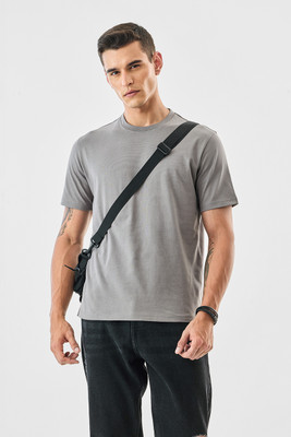 Snitch Solid Men Crew Neck Grey T-Shirt