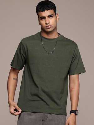 R.Code by The Roadster Life Co. Solid Men Round Neck Green T-Shirt