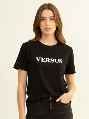 GIANT VERSUS Typography Couple Crew Neck Black T-Shirt