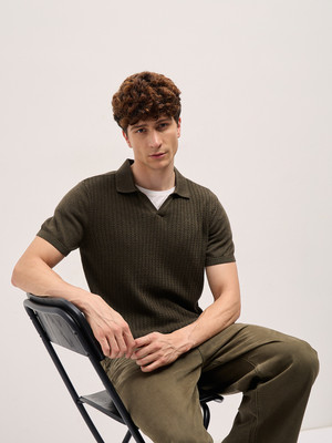 THE BEAR HOUSE Self Design Men Polo Neck Green T-Shirt