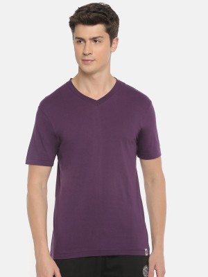 Macroman M-Series Solid Men V Neck Purple T-Shirt