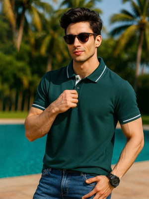 Veirdo Solid Men Polo Neck Green T-Shirt