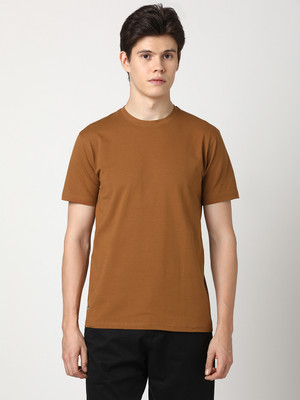 StitchHub Solid Men Round Neck Brown T-Shirt