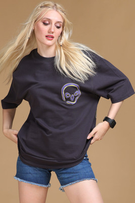 VUDU Embroidered Women Round Neck Grey T-Shirt