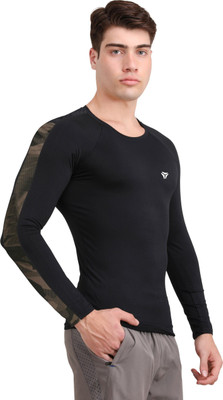 Kyk Solid Men Round Neck Black T-Shirt