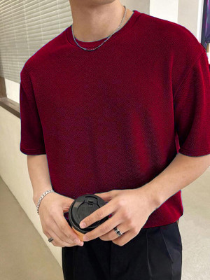 SOLSTICE Solid Men Round Neck Maroon T-Shirt