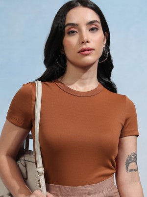 Tokyo Talkies Solid Women Round Neck Brown T-Shirt