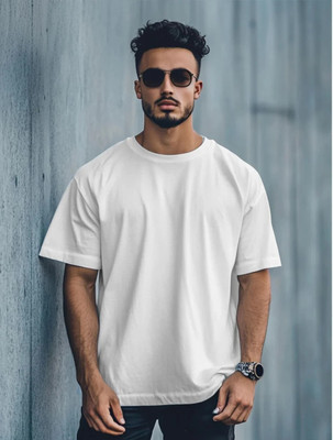 FURRR Solid Men Round Neck White T-Shirt