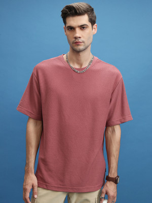 HIGHLANDER Solid Men Round Neck Pink T-Shirt