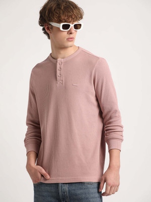 THE BEAR HOUSE Solid Men Henley Neck Pink T-Shirt