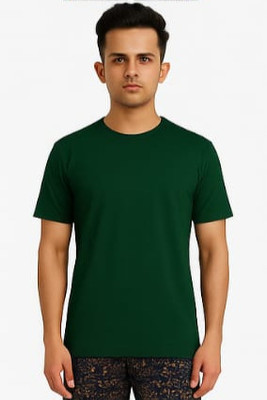 SHIMPEX Solid Men Round Neck Green T-Shirt