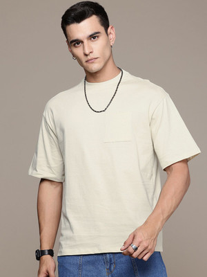 Roadster Solid Men Round Neck White T-Shirt