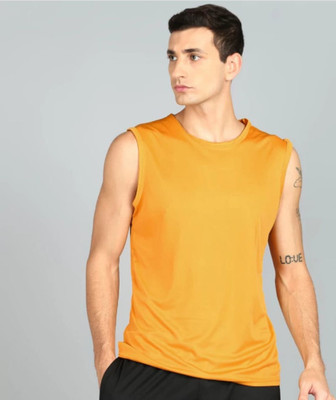 HouseOfCommon Solid Men Round Neck Yellow T-Shirt