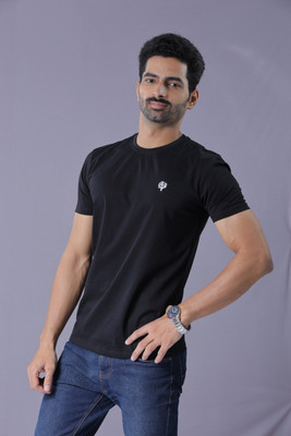 LEAFCARE Self Design Men Round Neck Black T-Shirt