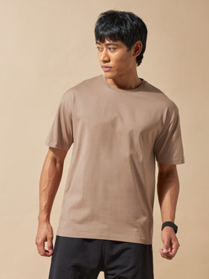 Cult Solid Men Round Neck Brown T-Shirt