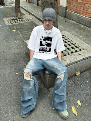 THALASI Printed Men Round Neck White T-Shirt