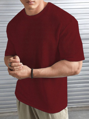 Merriment Self Design Men Round Neck Maroon T-Shirt