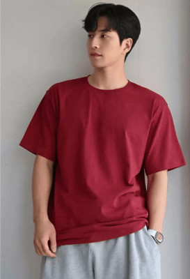 PicPok Solid Men Round Neck Maroon T-Shirt