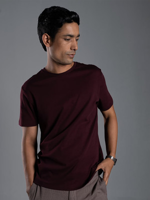 London Crew Solid Men Round Neck Maroon T-Shirt