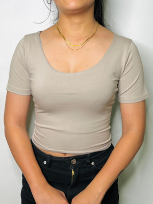 Narivastra Solid Women Scoop Neck Grey T-Shirt