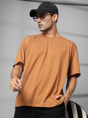 Roadster Solid Men Round Neck Brown T-Shirt