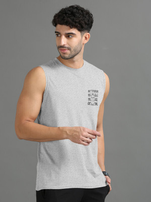 Triptee Printed Men Round Neck Grey T-Shirt
