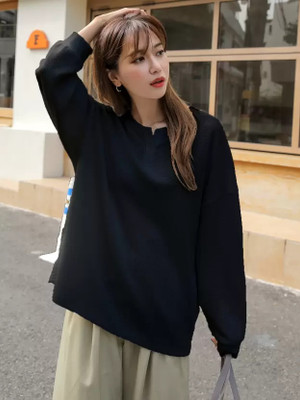 HouseOfCommon Solid Women Crew Neck Reversible Black T-Shirt