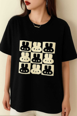 TQH Graphic Print Women Round Neck Black T-Shirt