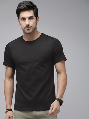 RULEDBYSUN Solid Men Round Neck Black T-Shirt