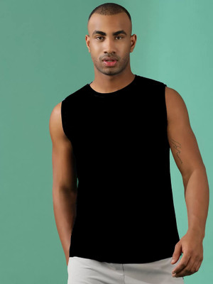 JB Jangoboy Solid Men Round Neck Black T-Shirt