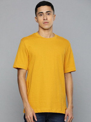 OrrganicChics Solid Men Round Neck Yellow T-Shirt