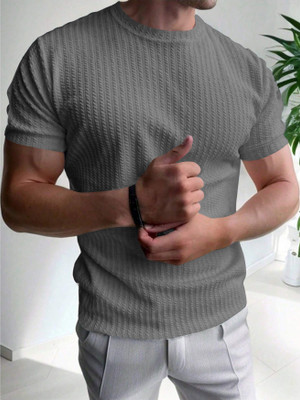 KAJARU Self Design Men Round Neck Grey T-Shirt