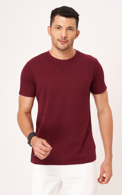 ZU CLOTHING Striped Men Round Neck Maroon T-Shirt