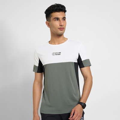 Ajile By Pantaloons Colorblock Men Round Neck Green, White T-Shirt